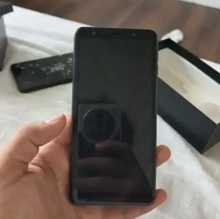 Samsung Galaxy A5 (2018) SM-A530F, 4/32 ГБ